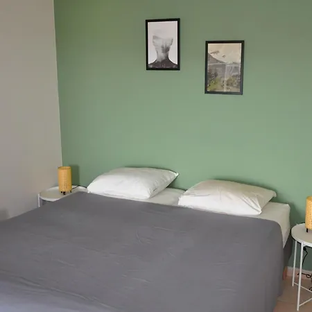 Holiday home In The South Of France With Heated Pool Goudargues