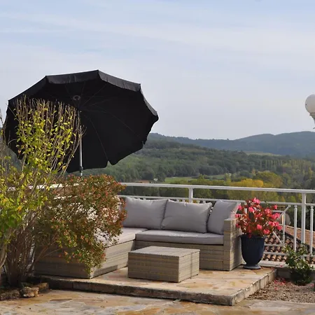 Holiday home In The South Of France With Heated Pool Goudargues