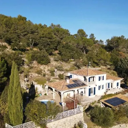 Holiday home In The South Of France With Heated Pool Goudargues